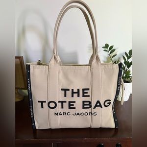 Marc Jacobs Jacquard Large Canvas Tote Bag in Sand